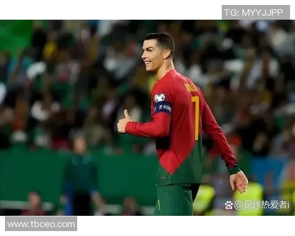 定格绿茵传奇瞬间展现足球巨星无与伦比的高光时刻